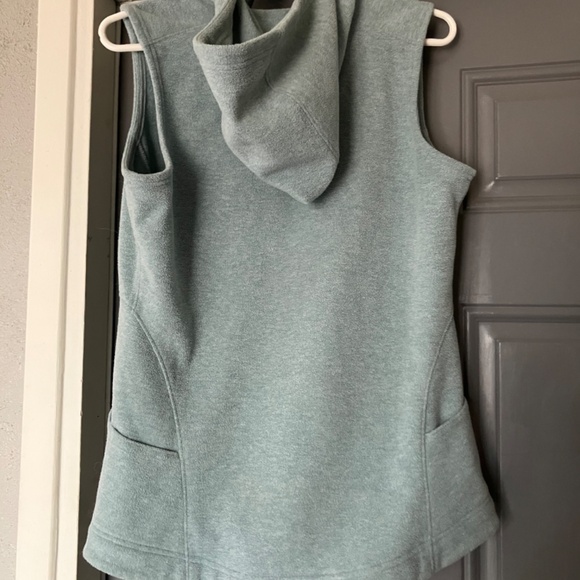 Duluth Trading Women's Light Teal Hooded Vest - Size XS - Picture 2 of 3